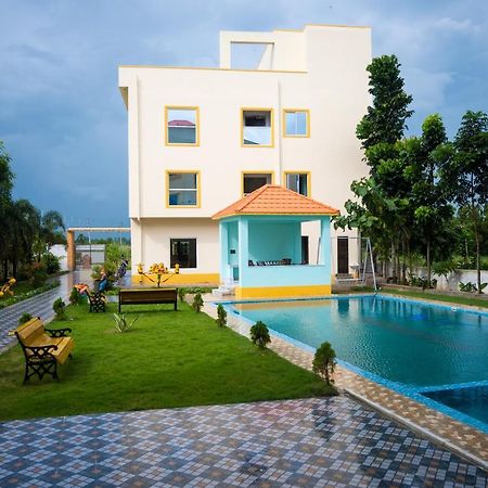 فندق Unique Shantiniketan Sri Niketan المظهر الخارجي الصورة