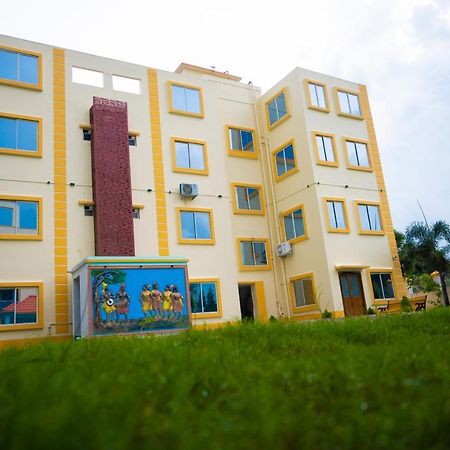 فندق Unique Shantiniketan Sri Niketan المظهر الخارجي الصورة
