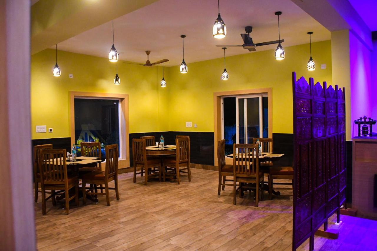 فندق Unique Shantiniketan Sri Niketan المظهر الخارجي الصورة